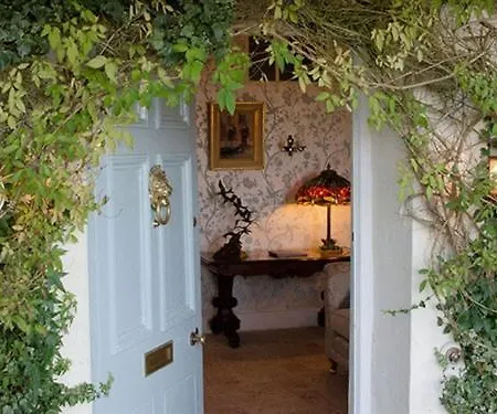 Sandhill House Retreat 4*
